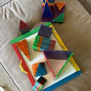 Colorful 85 piece Magnetic Building Tiles Set